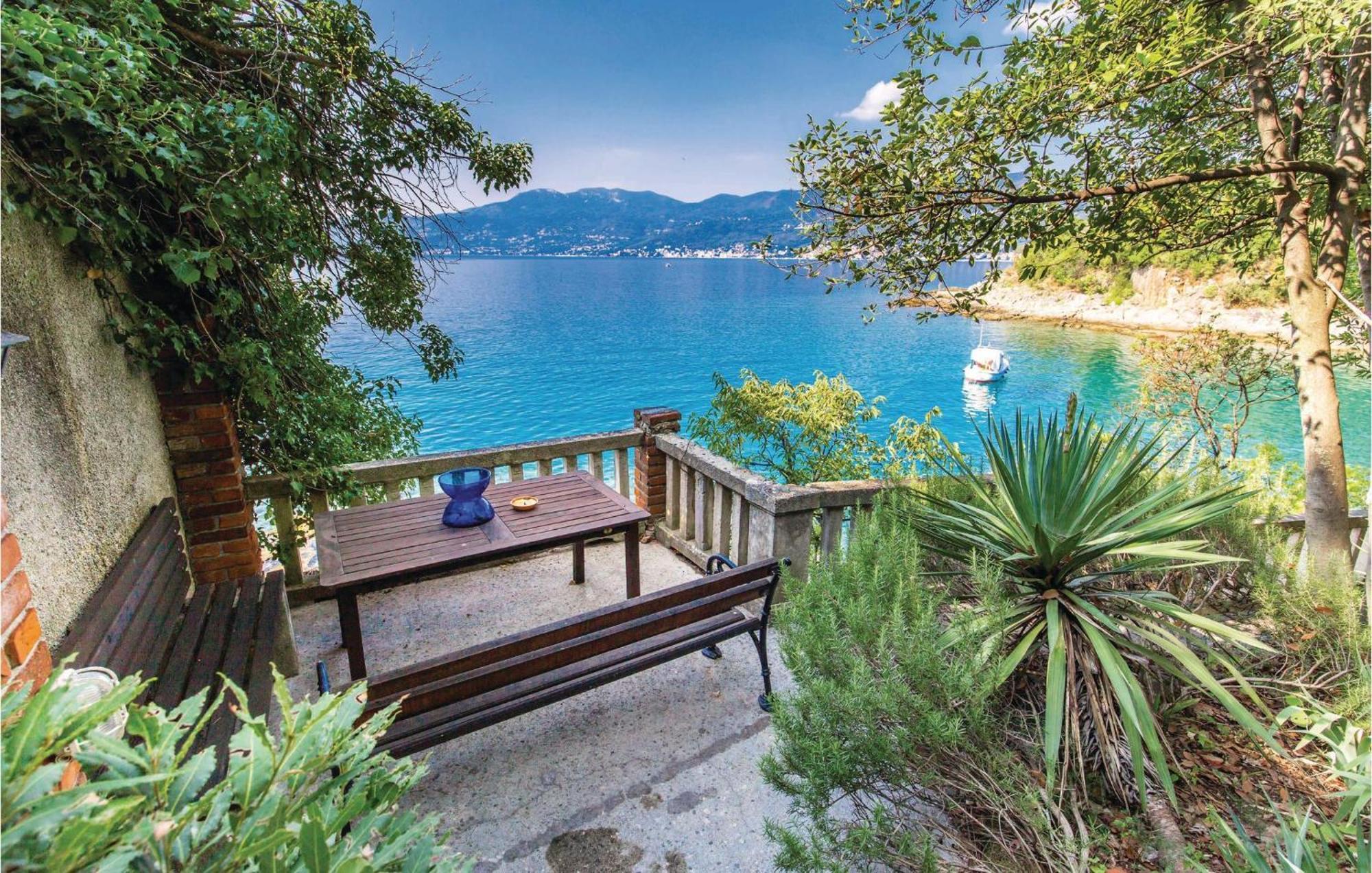 Gorgeous Apartment In Rijeka With House Sea View Kültér fotó